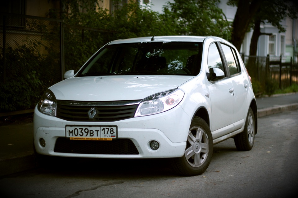 Сандерику — полгода — Renault Sandero 1G, 1,6 л, 2012 года | другое ...