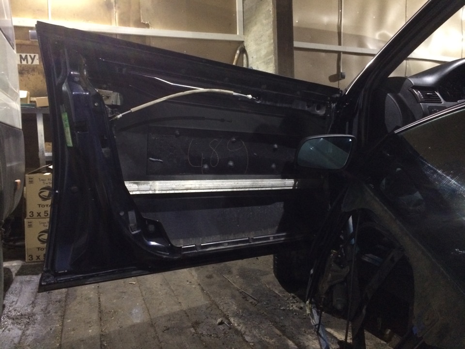 замок двери замерзает часть 2 — Audi A6 (C5), 1,8 л, 1998 года | своими ...