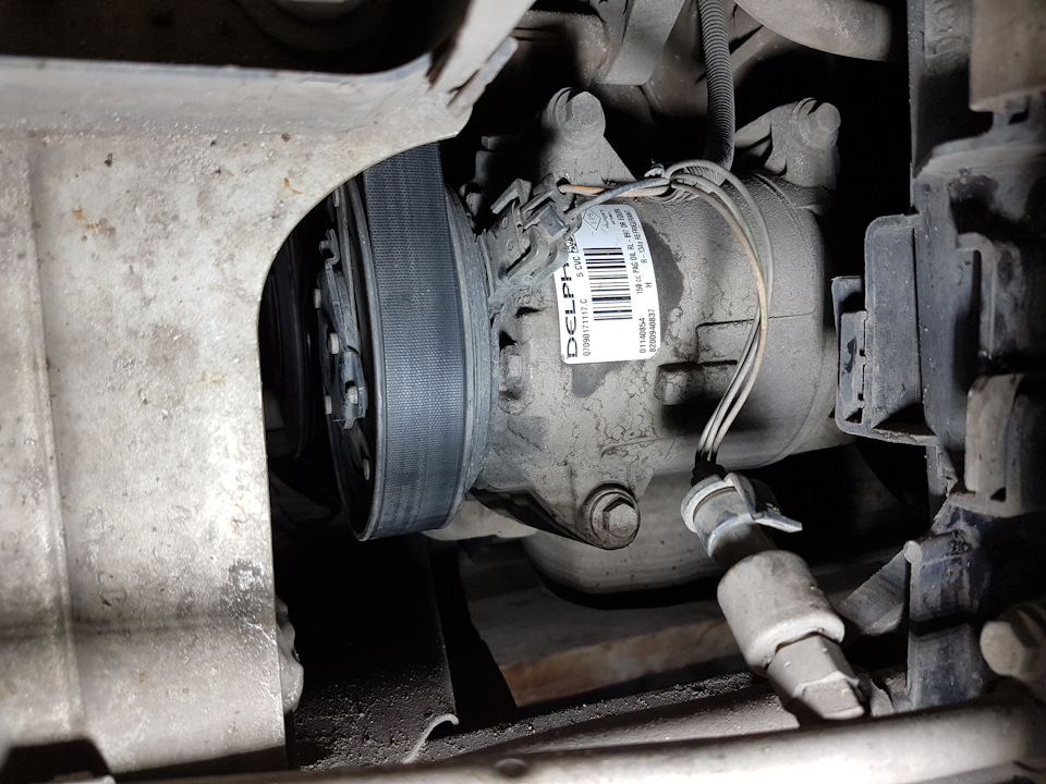 Как снять компрессор кондиционера рено сценик 2 фото