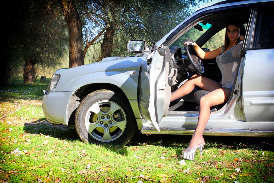 Forester фотосет с девушкой