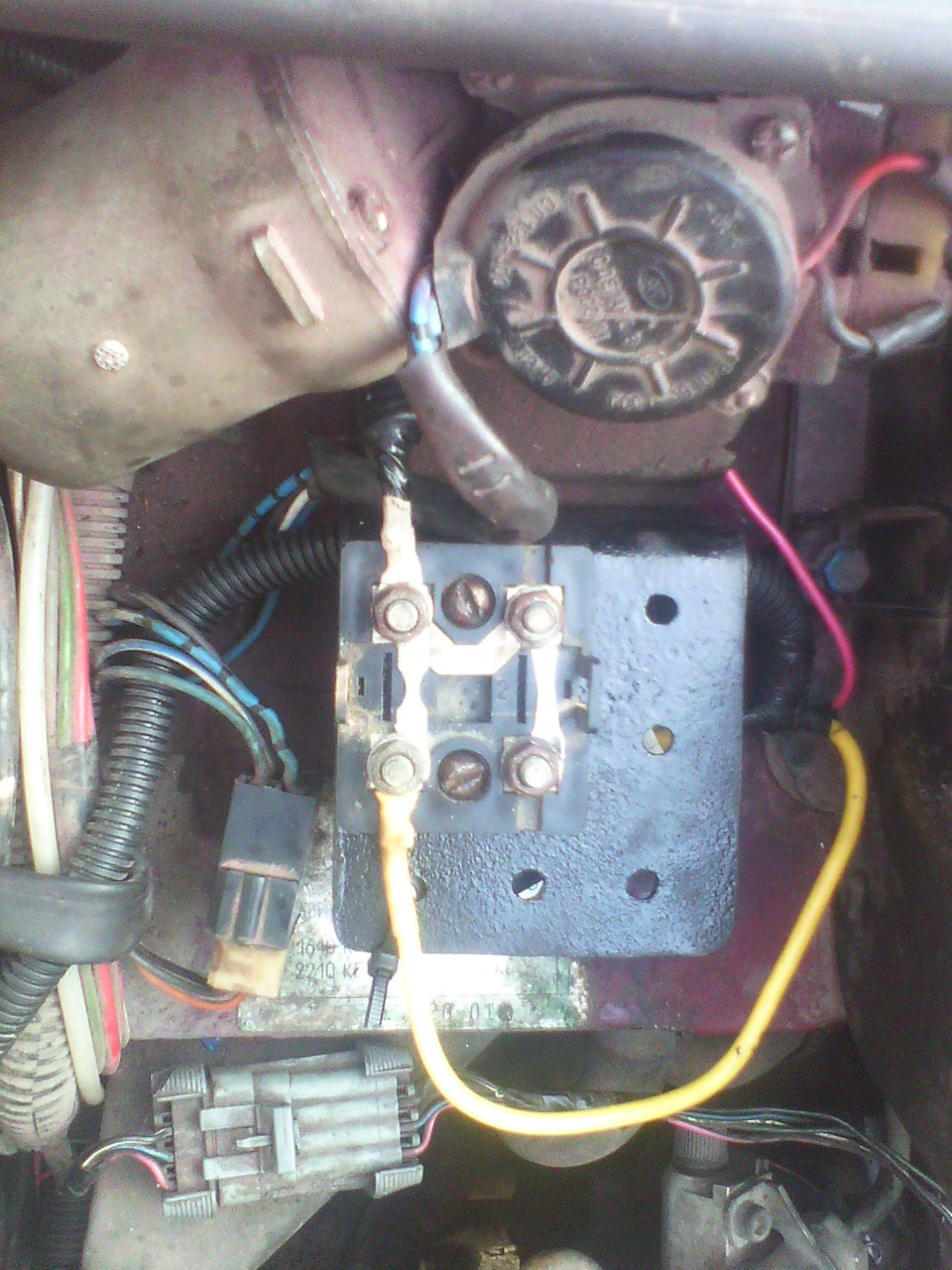 Как подключить противотуманки через реле и кнопку схема нива 2121