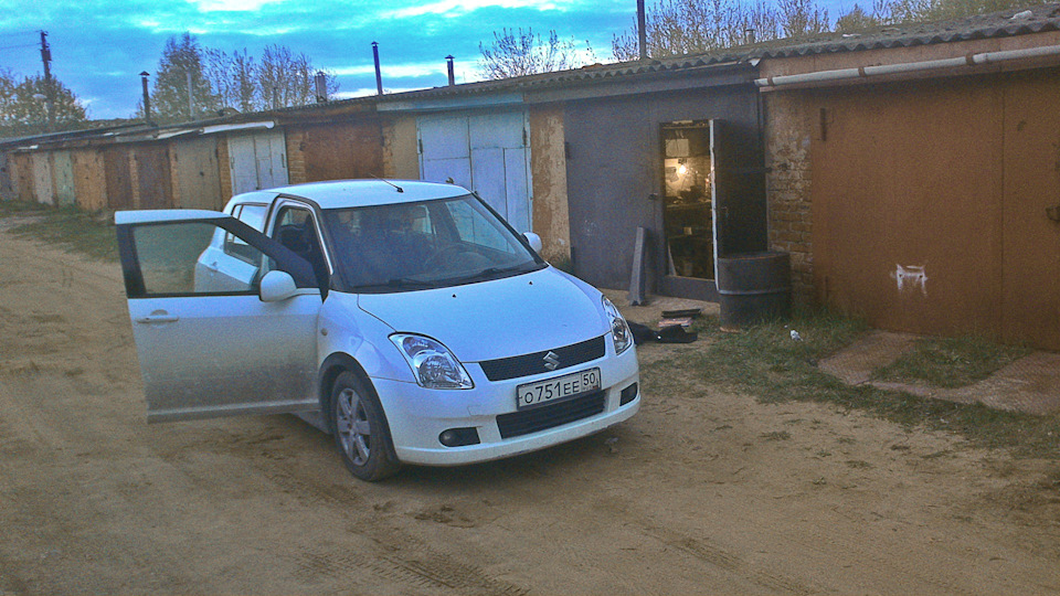 Первый пост. Как снять задние тормозные барабаны? — Suzuki Swift (2G ...