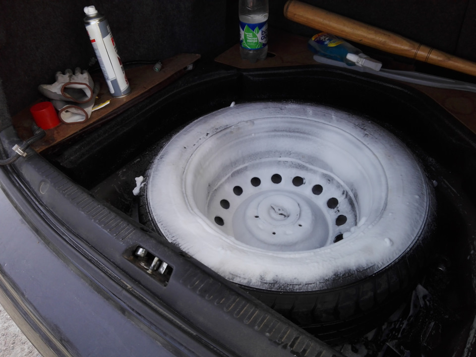 №2. (Чёрный-История с дизелем №2). Убираем запах дизеля из салона ...