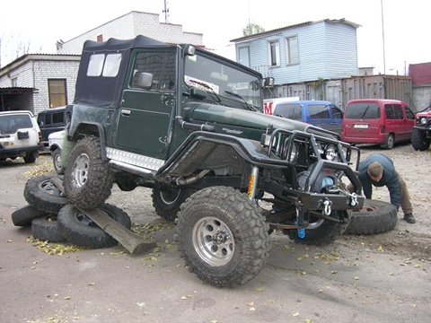 Suspension travel tests diagonal - Toyota Land Cruiser 34L 1983