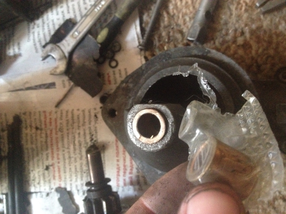 Замена втулок на стартере — Lada 2101, 1,1 л, 1971 года | своими руками ...