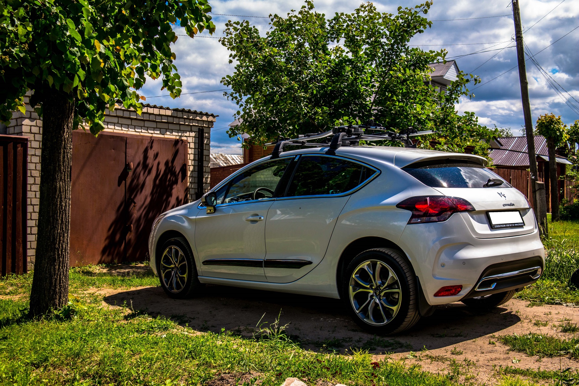 Фото citroen ds4