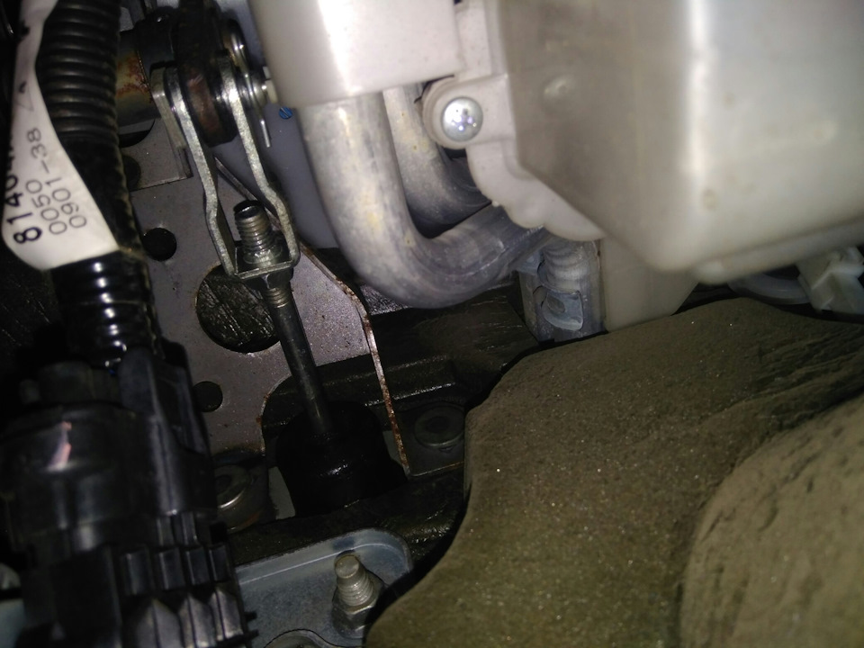 Регулировка сцепления и стояночного тормоза — Subaru Outback (BP), 2,5 ...