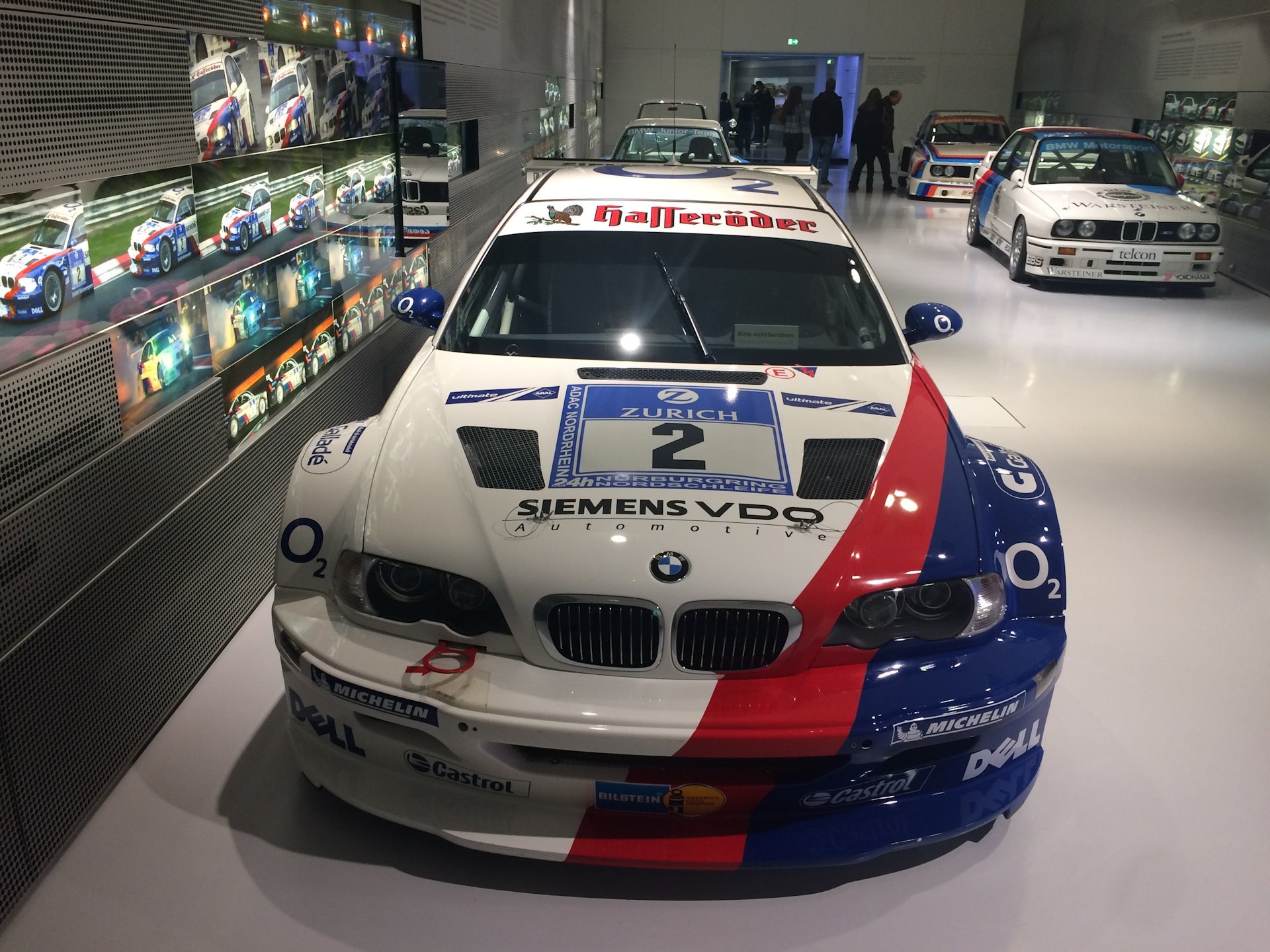 M power. БМВ М повер. BMW MPOWER на шлеме. Forum m-Power. @Fadi_MPOWER.