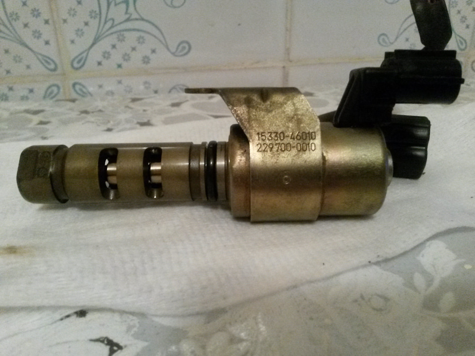 Троит на холостых. Клапан VVT-i — Lexus GS (JZS160), 3 л, 2000 года ...