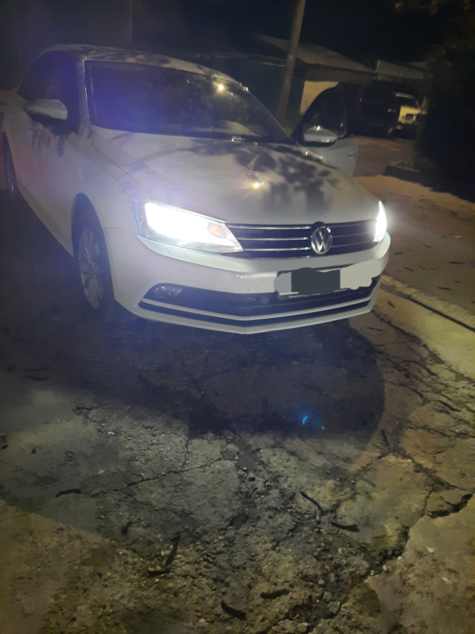 Volkswagen Jetta 6 LED K5C MINI 6000 H7 — Volkswagen Jetta VI, 1,4 л, 2016  года | электроника | DRIVE2