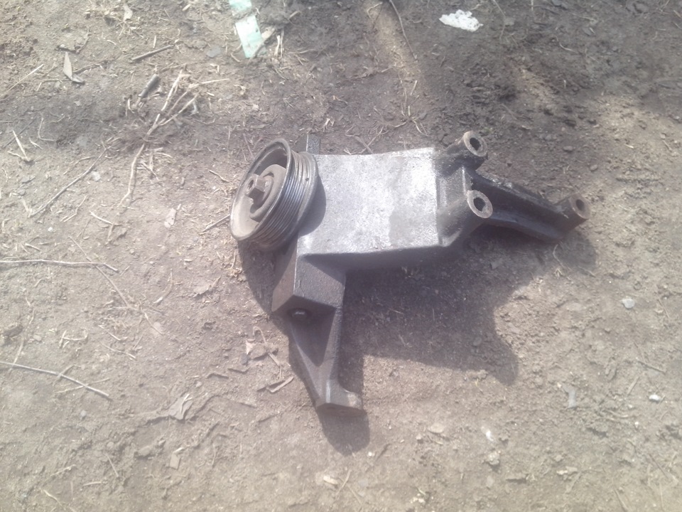 установка гидроусилителя — Mazda 626 Coupe, 2 л, 1989 года | своими ...