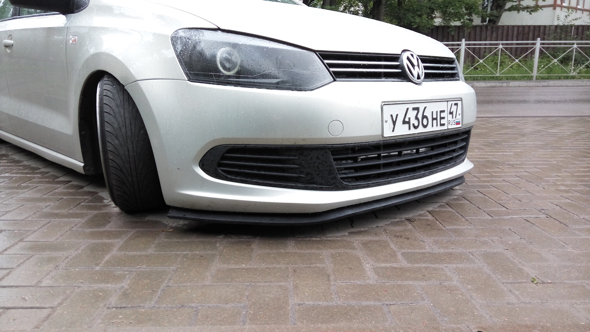Сплиттер губа Volkswagen Polo