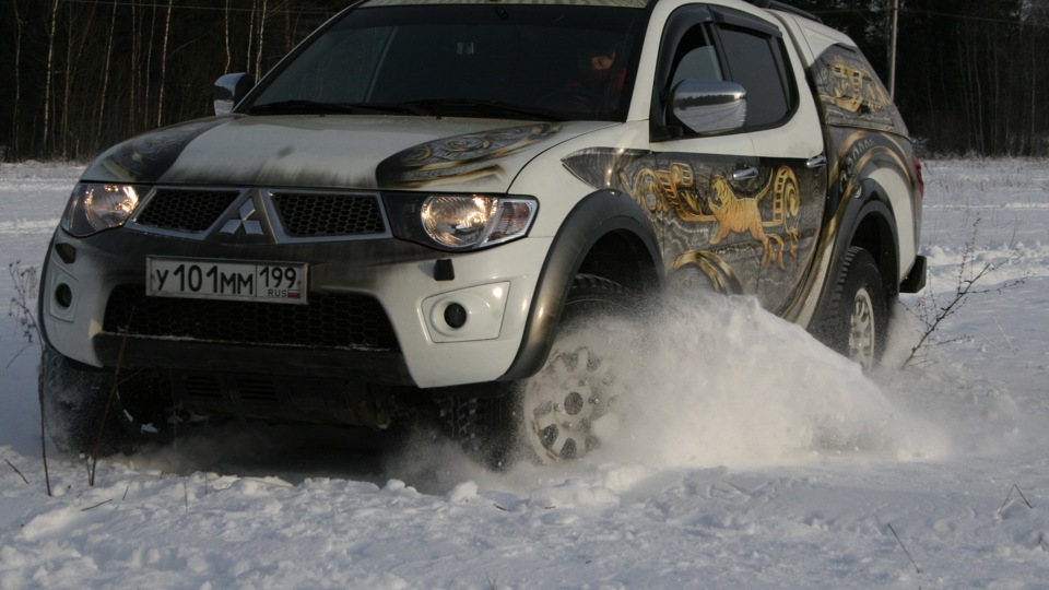 Mitsubishi l200 drive2