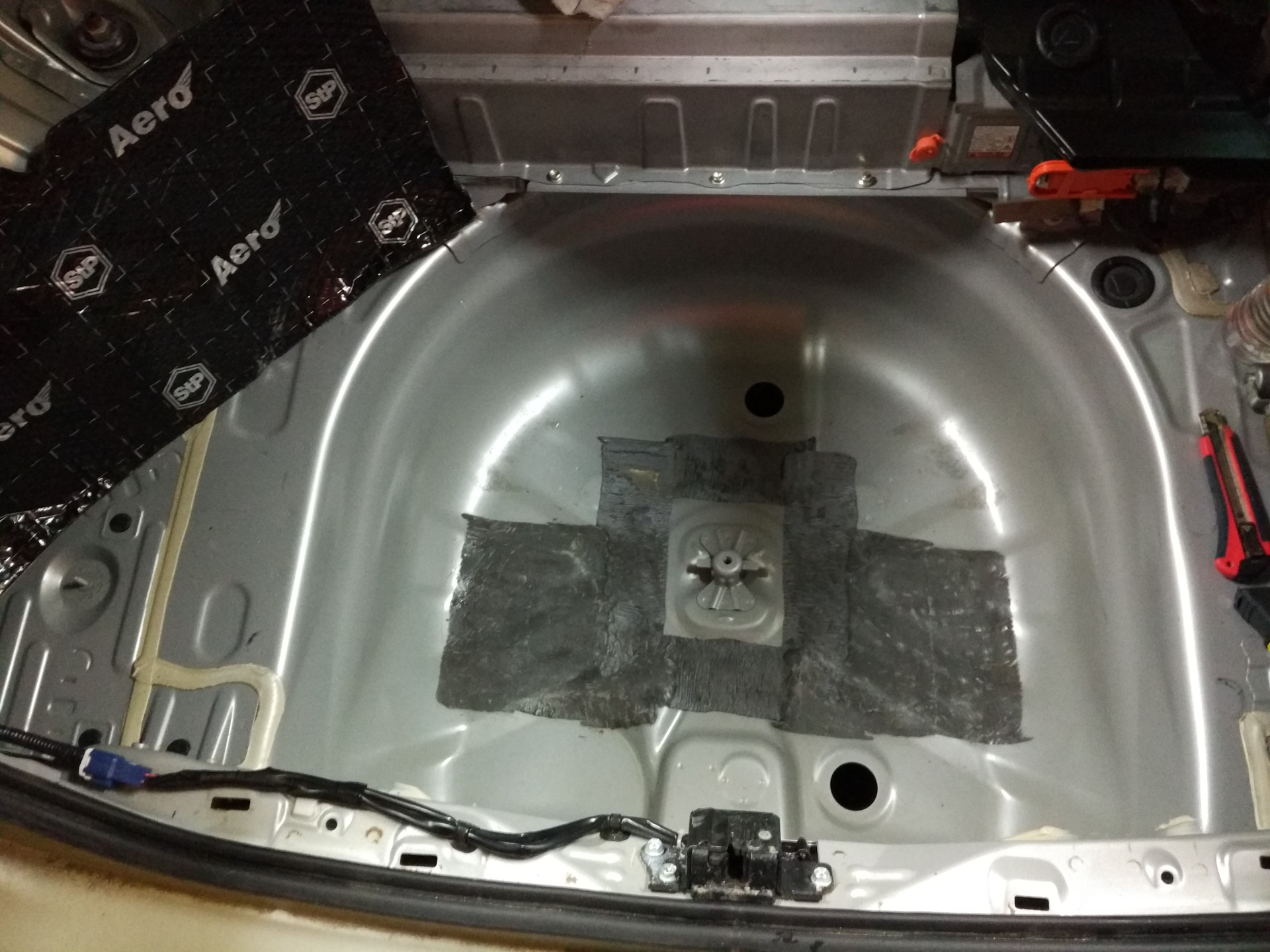 корыто под запаску