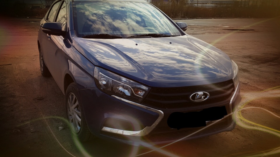 Lada Vesta Темно-синяя Акула