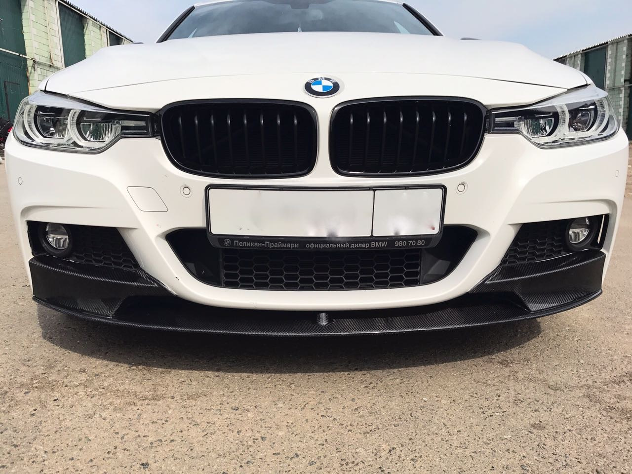 Бампер bmw. Сплиттер BMW f30. Сплиттер BMW f30 m. Губа BMW f30. Бампер БМВ f30.