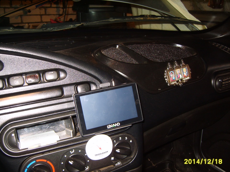 Место под навигатор — Chevrolet Niva (1G), 1,7 л, 2006 года ...