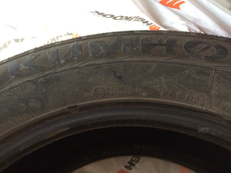 Продаю летнюю резину Kumho 235/65/R17 — Hyundai Santa Fe (2G), 2,4 л ...