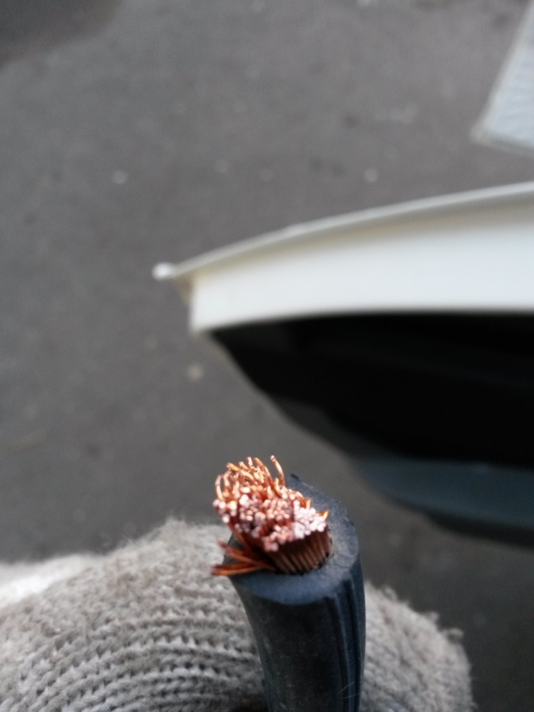 Новый сабик + дополнительная масса! — LADA Приора хэтчбек, 1,6 л., 2010 ...