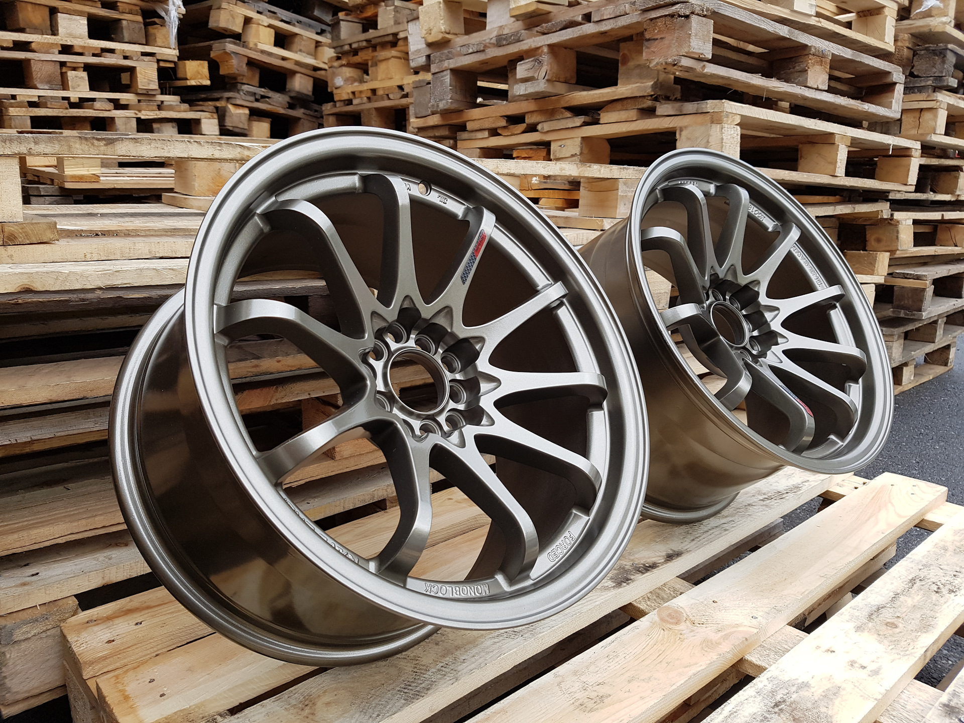 Литые диски rays. Rays ce28 r17. Volk Racing ce28 r17. Rays Volk Racing ce28 r17. Rays Volk Racing ce28n r17 5x100.