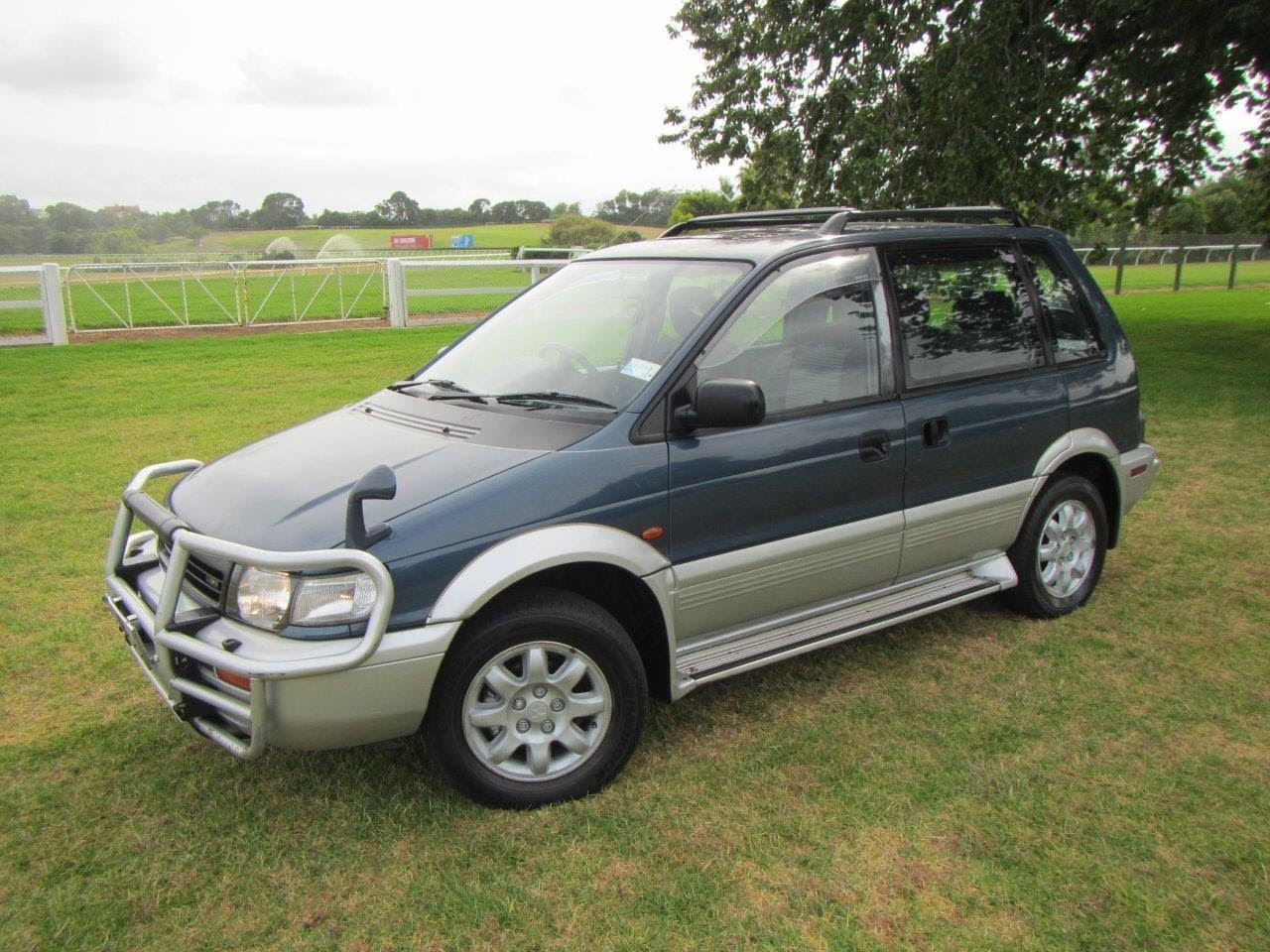 mitsubishi rvr С„РѕС‚Рѕ