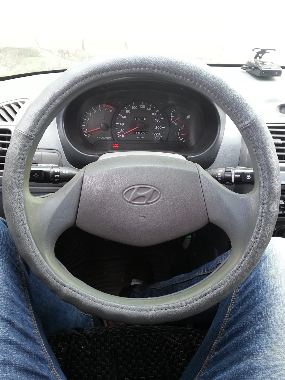 Наверное это был самый страшный руль из существующих) — Hyundai Accent  (2G), 1,5 л, 2002 года | стайлинг | DRIVE2