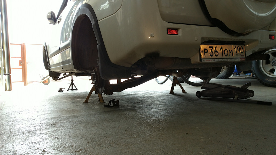 Биение тормозных дисков — Suzuki Grand Vitara (2G), 2,4 л, 2011 года ...