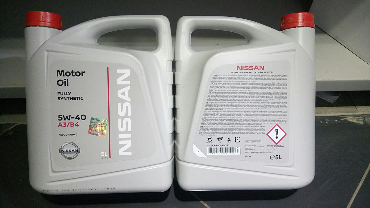 Допуск масла ниссан альмера. Nissan 5w40 5л.. Nissan масло 5w40 5л. Моторное масло Nissan 5w-40. Что в канистре масла Ниссан 5w-40.