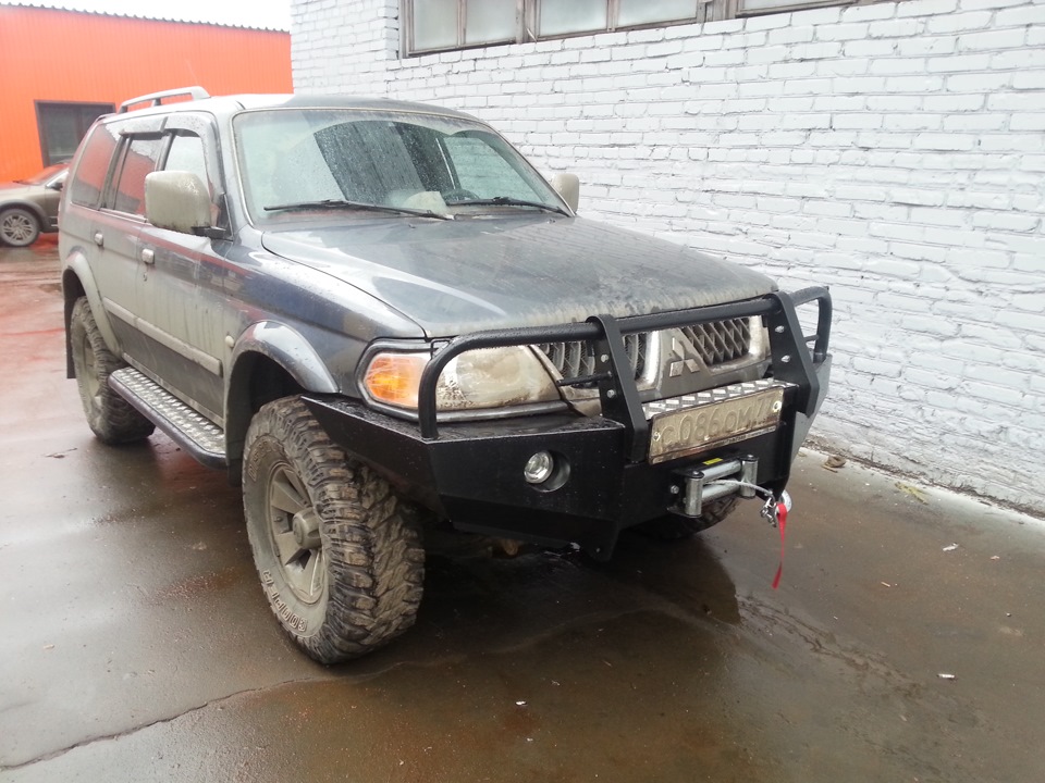 Силовой бампер паджеро спорт 2. Бампер передний силовой паджеро спорт 1. Силовая дуга mitsubishi pajero sport 3. Силовой бампер паджеро спорт 3. Силовой бампер митсубиси паджеро спорт 3.