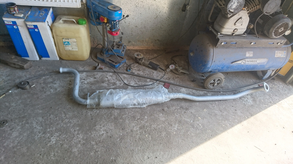 Резонатор — Lada Приора универсал, 1,6 л, 2011 года | визит на сервис ...