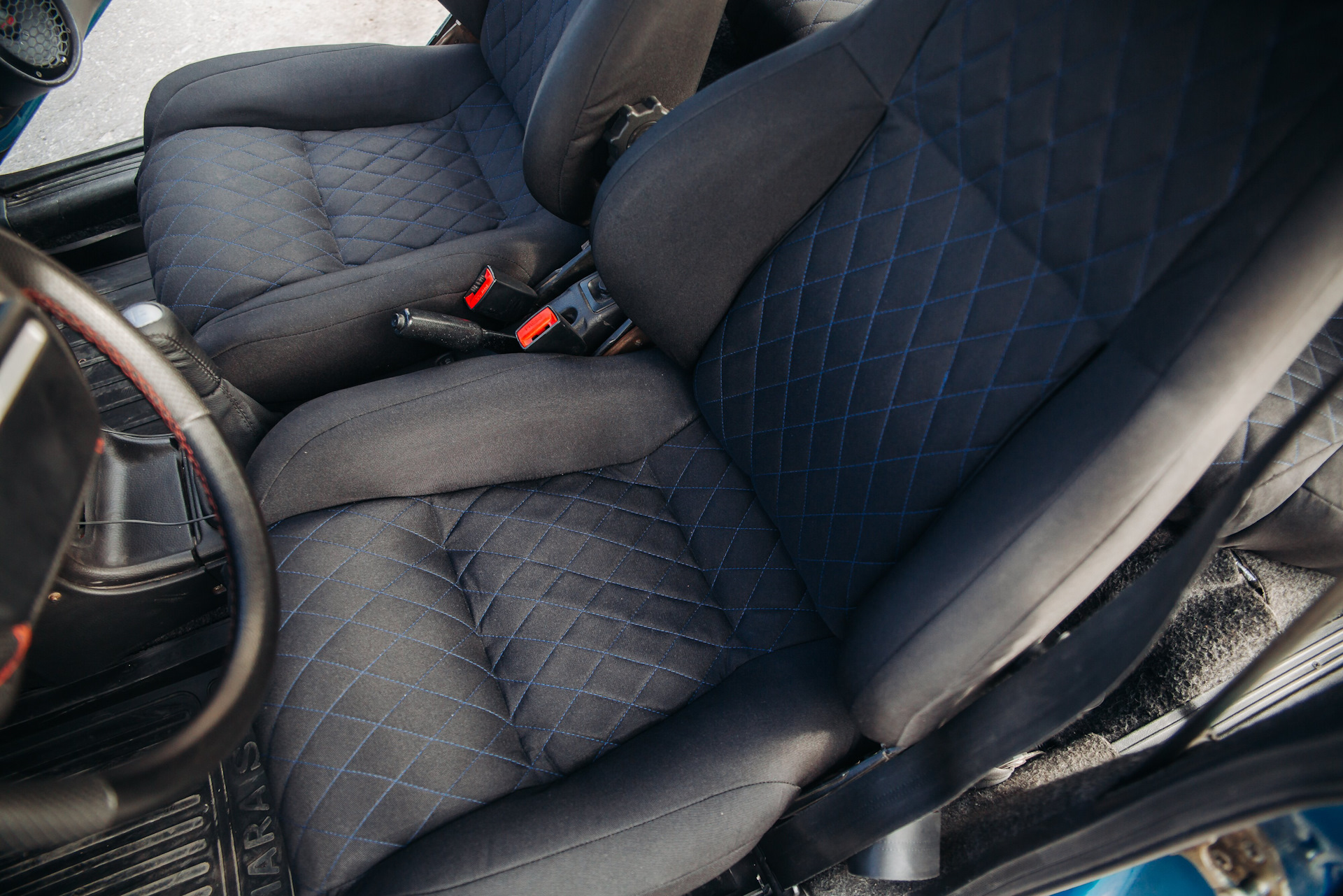 Перешив салона ваз 2110. Перешив салона ваз. Ваз 2115 кожаный салон. Перешив салона ваз. Перешитый салон приора 2.