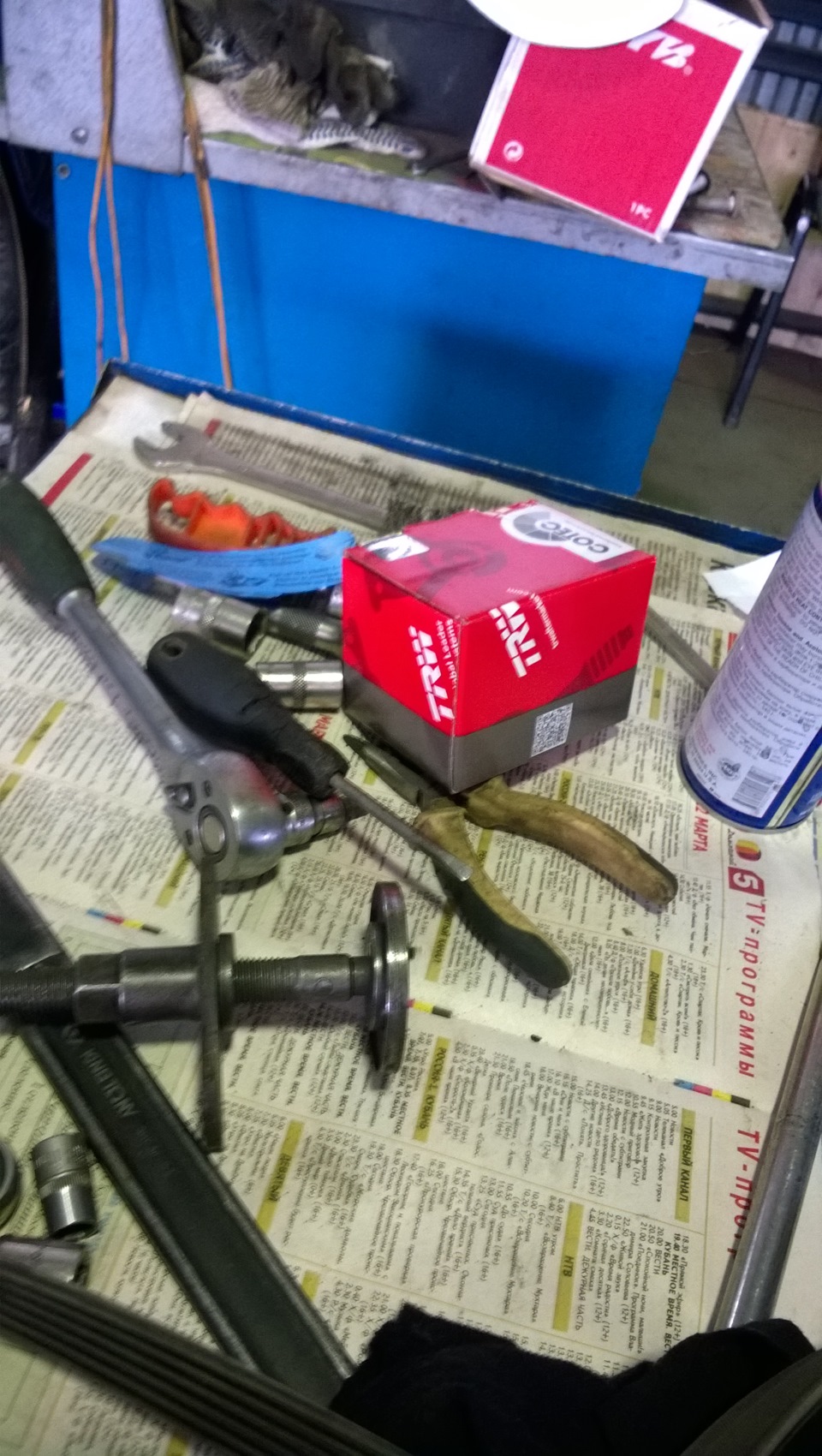 Колодки TRW — Opel Astra H GTC, 1,6 л, 2010 года | визит на сервис | DRIVE2