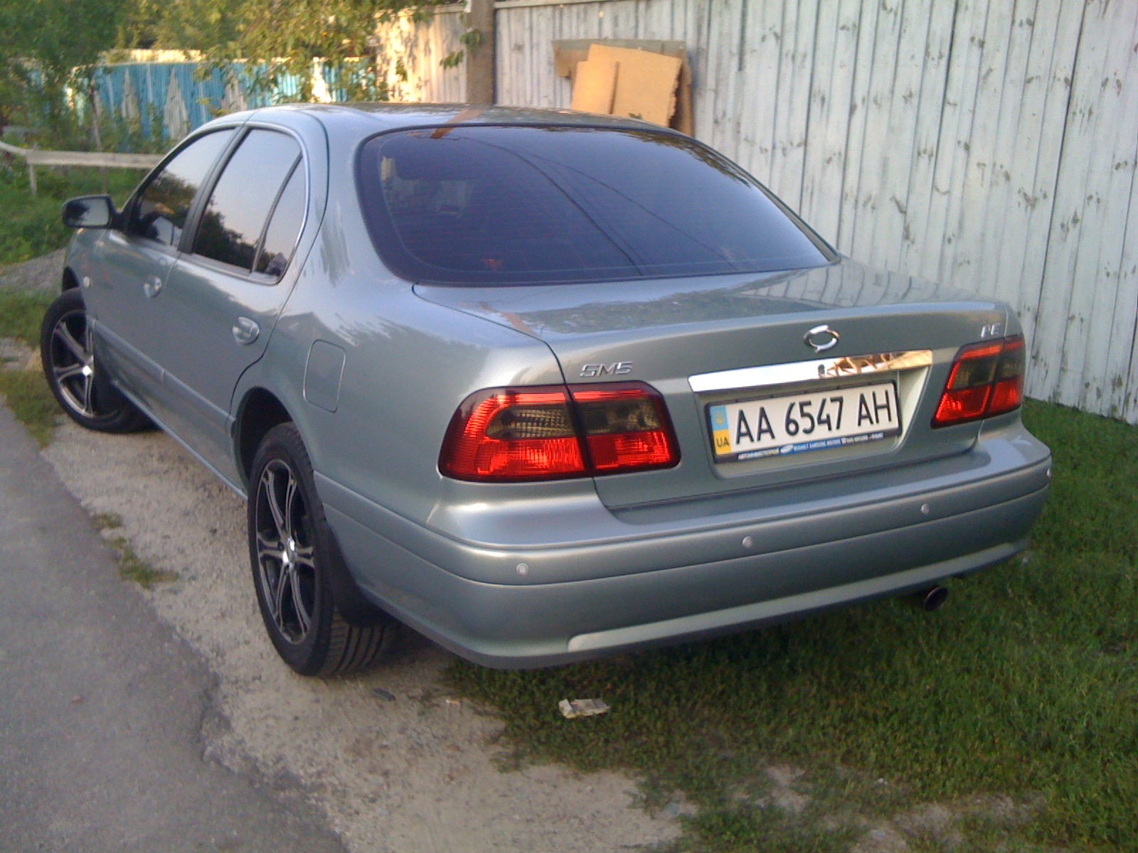 Nissan maxima a32 2.0