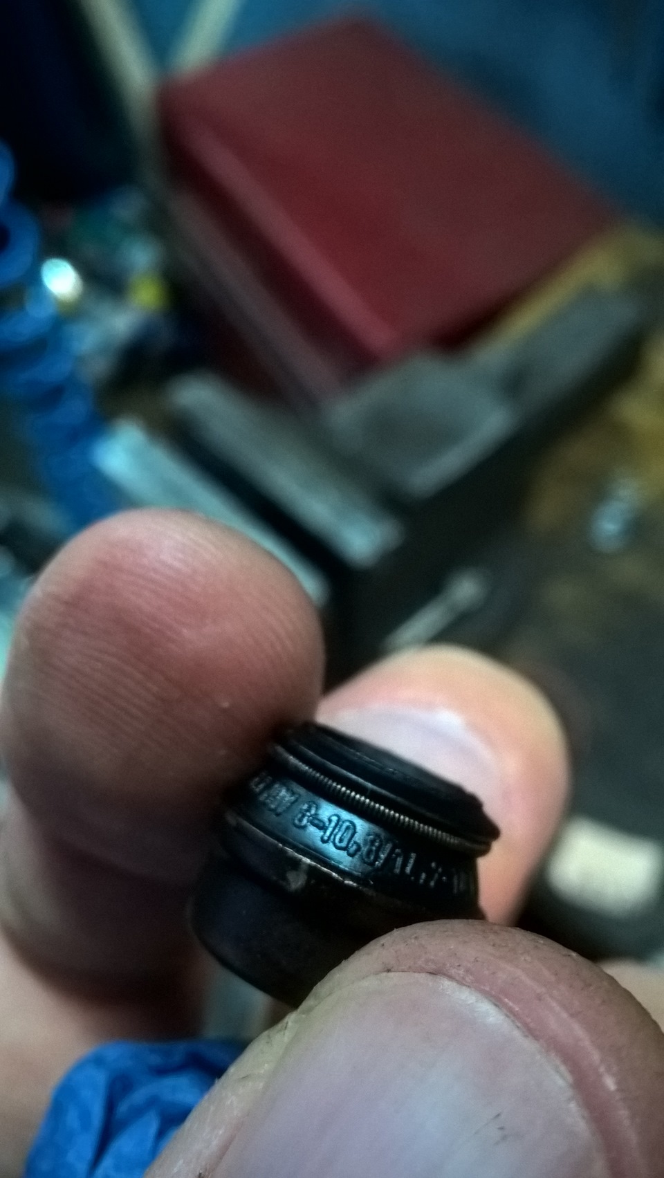 Замена компенсаторов и маслосъемных колпачков — Audi 200 (C3), 2,2 л ...