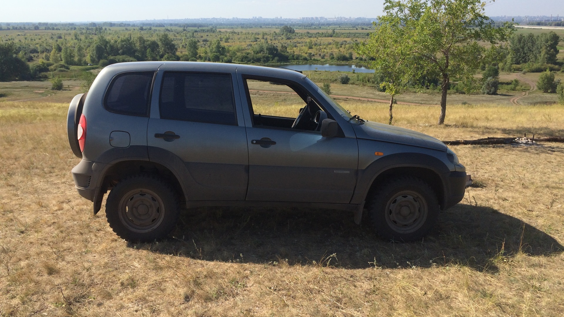 Chevrolet Niva 1.7 бензиновый 2011 | ☆Samara Hippo☆ ㋛ ➊❻➌ на DRIVE2