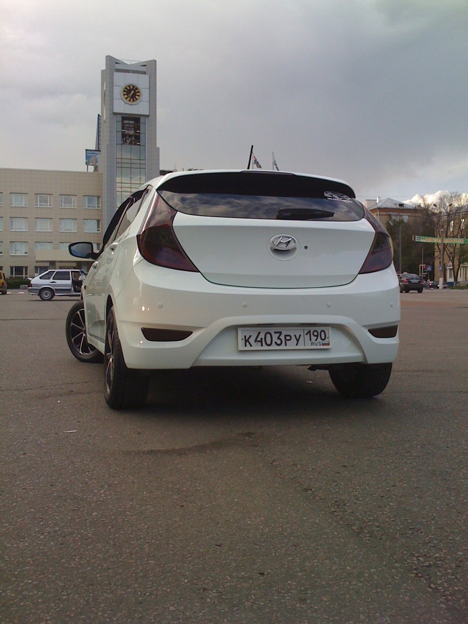 минус тонировка — Hyundai Solaris, 1,6 л, 2011 года | другое | DRIVE2