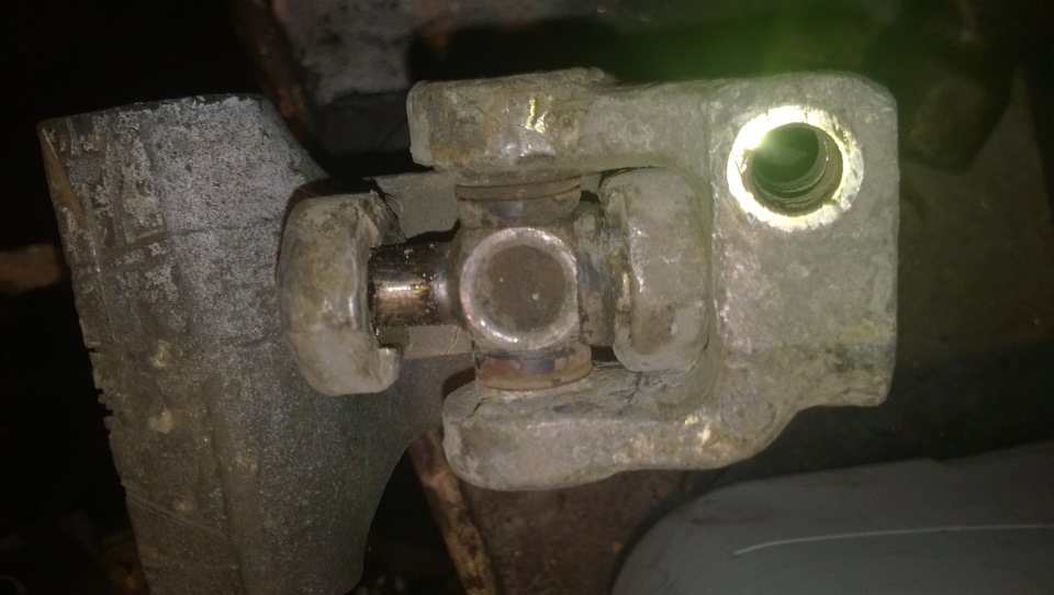 крестовина рулевой рейки — Volkswagen Transporter T3, 1,6 л, 1990 года ...