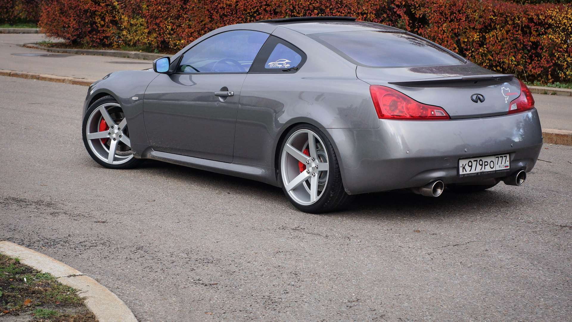 Infiniti g37 Nardo Grey