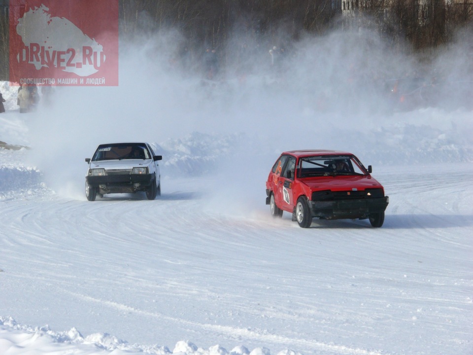 скорости не сбрасывай на виражах