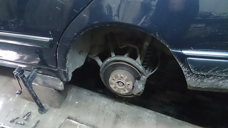 плавающие саленблоки, стойки стабилизатора и другое — Mercedes-Benz E ...