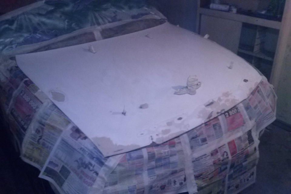 Решил покрасить капот в черный мат. — Toyota Corolla (100), 1,5 л ...