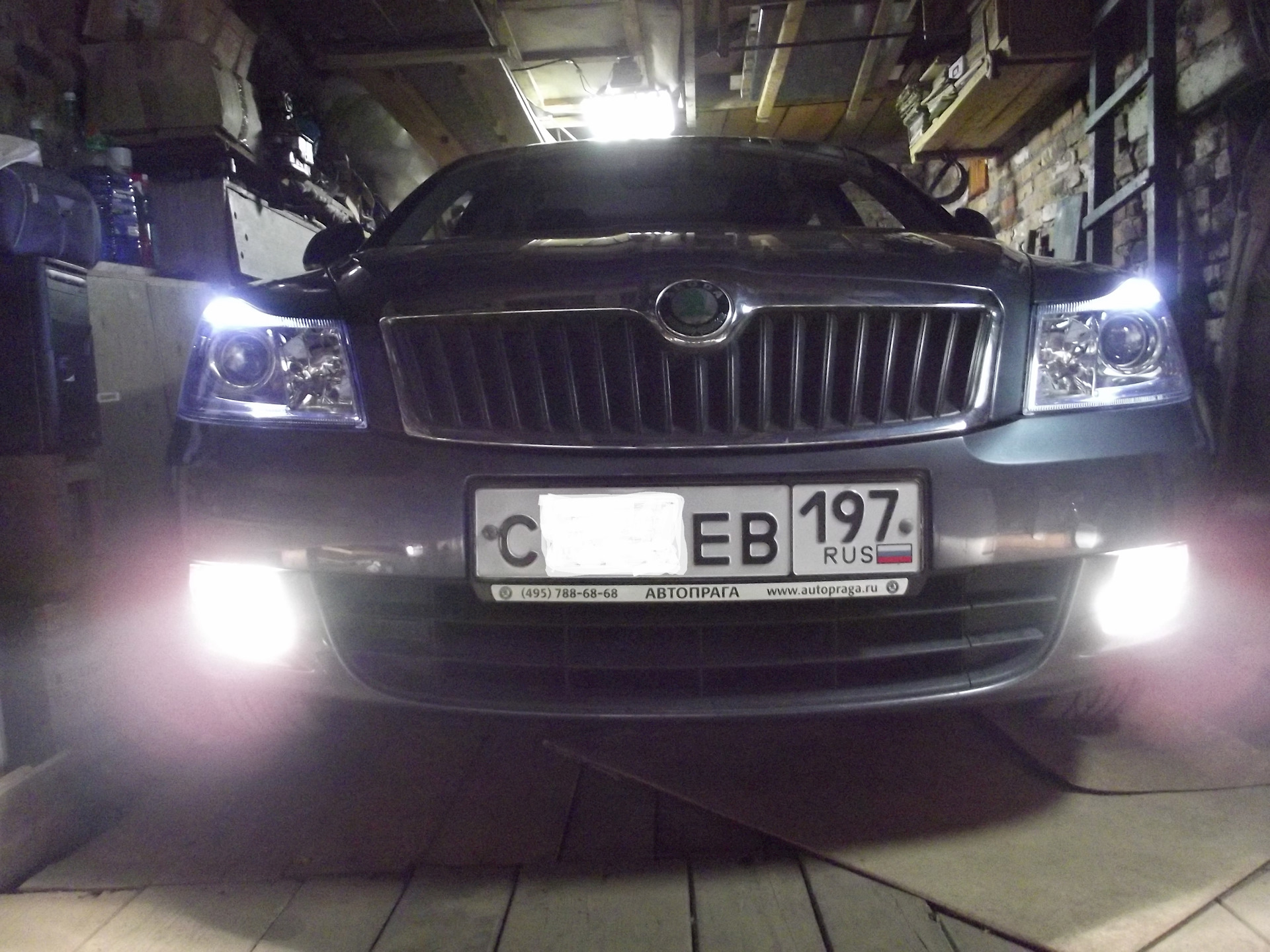 O Remonte Bcm I Svetodiodah Skoda Octavia 1 6 L 2010 Goda Na Drive2