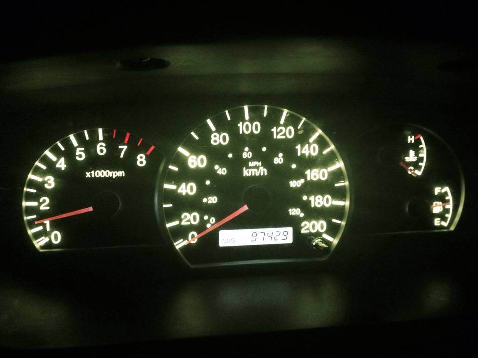 Лампочки в приборке замена — KIA Carens II, 1,6 л, 2006 года ...