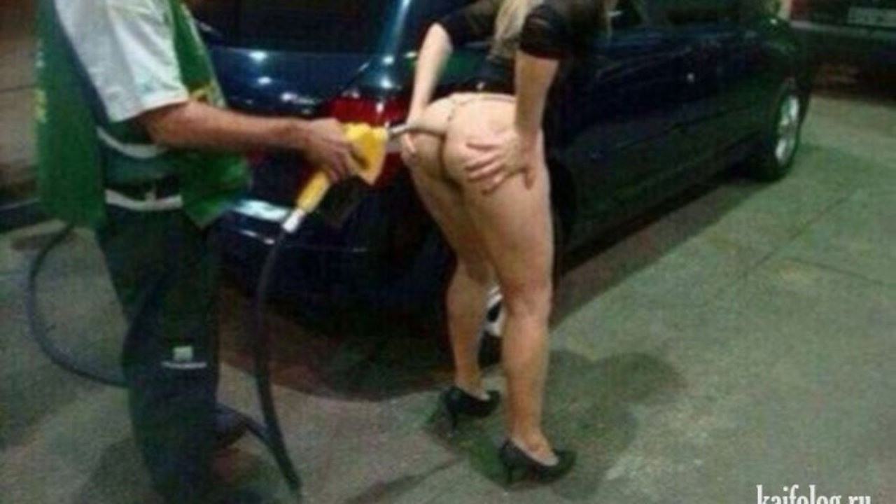 trahnul-na-benzokolonke-podborka-seksa-s-transami-video-onlayn