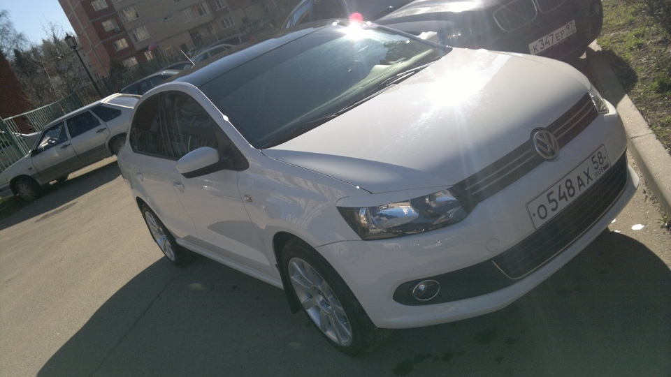 Volkswagen Polo Sedan