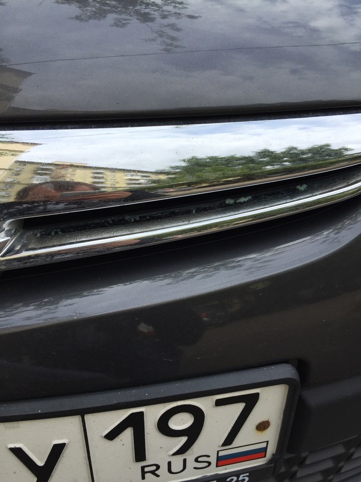 Замена решетки по гарантии. Облез хром — Opel Astra J GTC, 2 л, 2012 ...