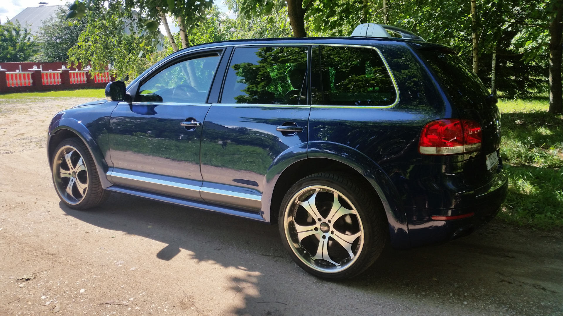 Volkswagen Touareg 2005 матовый