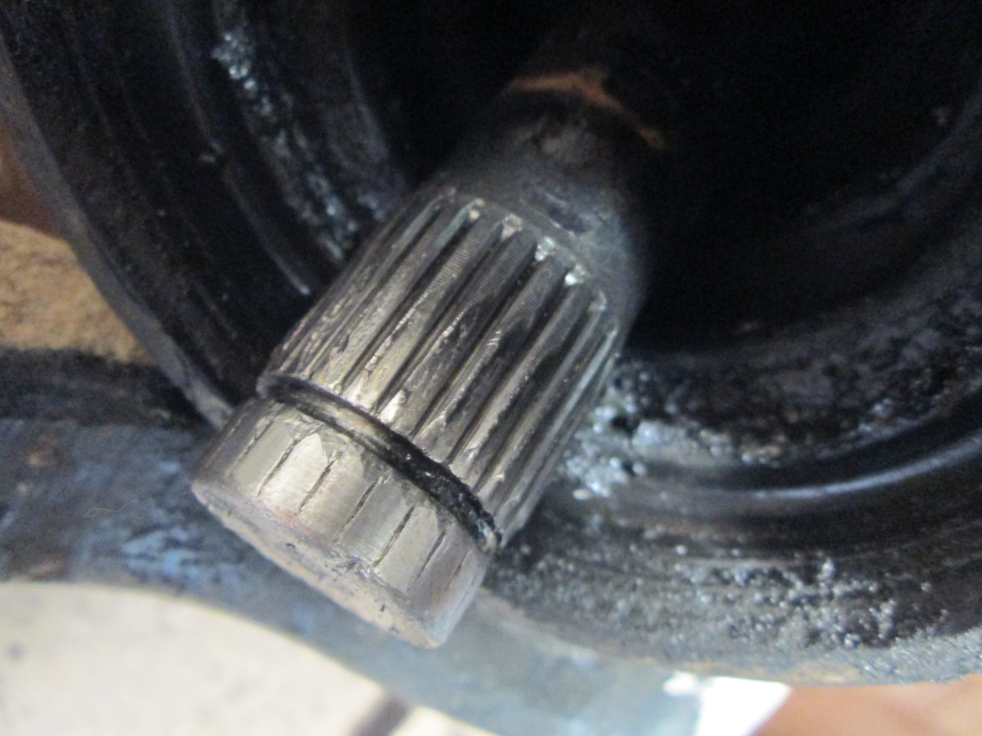 вал шруса, 25 шлиц. шлицы на шрусе. шлицы на шрусе. шлиц привода шрус ваз 2108. шлицы шруса w210.