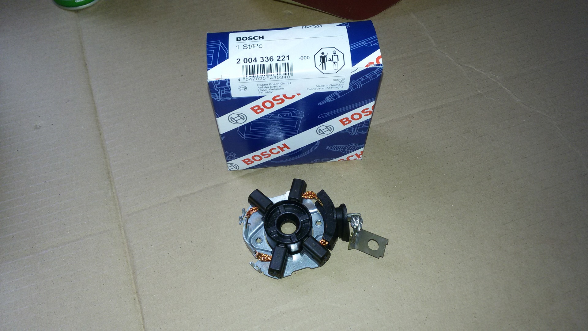 4.336. Bosch 2 004 336 260 щеткодержатель. Bosch 1 004 336 526. Bosch 1 004 336 621.