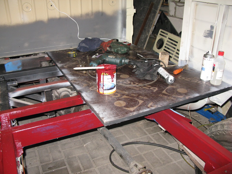 Начал укладку фанеры на пол салона. — FSO Zuk, 2,4 л, 1993 года ...